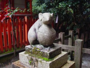 大豊神社の狛ねずみ